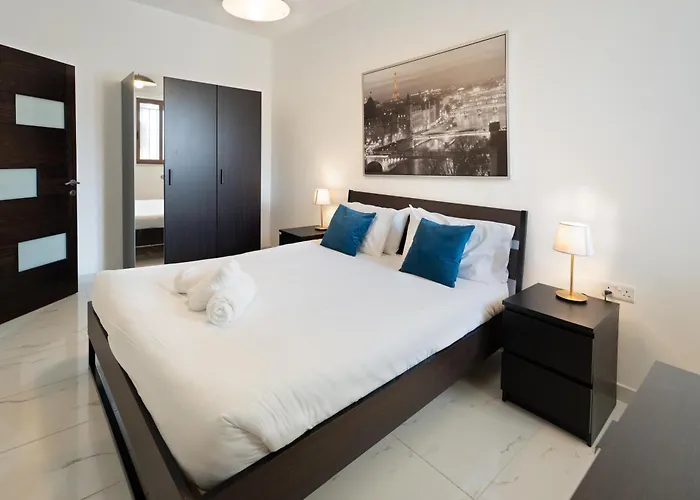 Impressive View 2br Flat In St Julian's Bay By Arco Collection アパート Saint Julian's