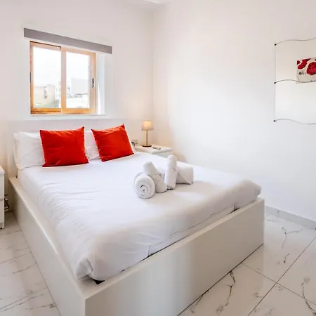 Impressive View 2br Flat In St Julian's Bay By Arcobnb *